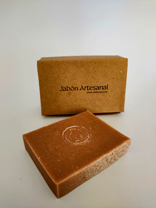 Jabón artesanal de madera